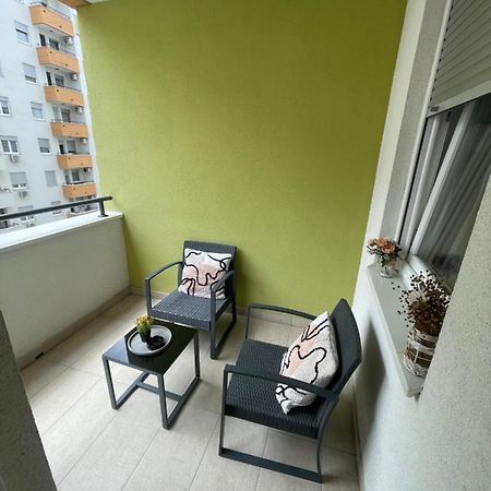 Appartamento Novi Sad Apartman Esterno foto
